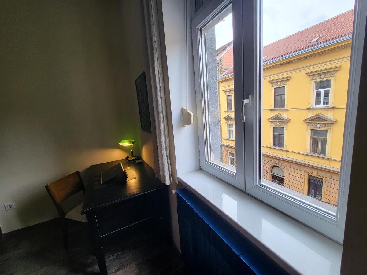 Stylish Apartment In Center Of 萨格勒布 外观 照片