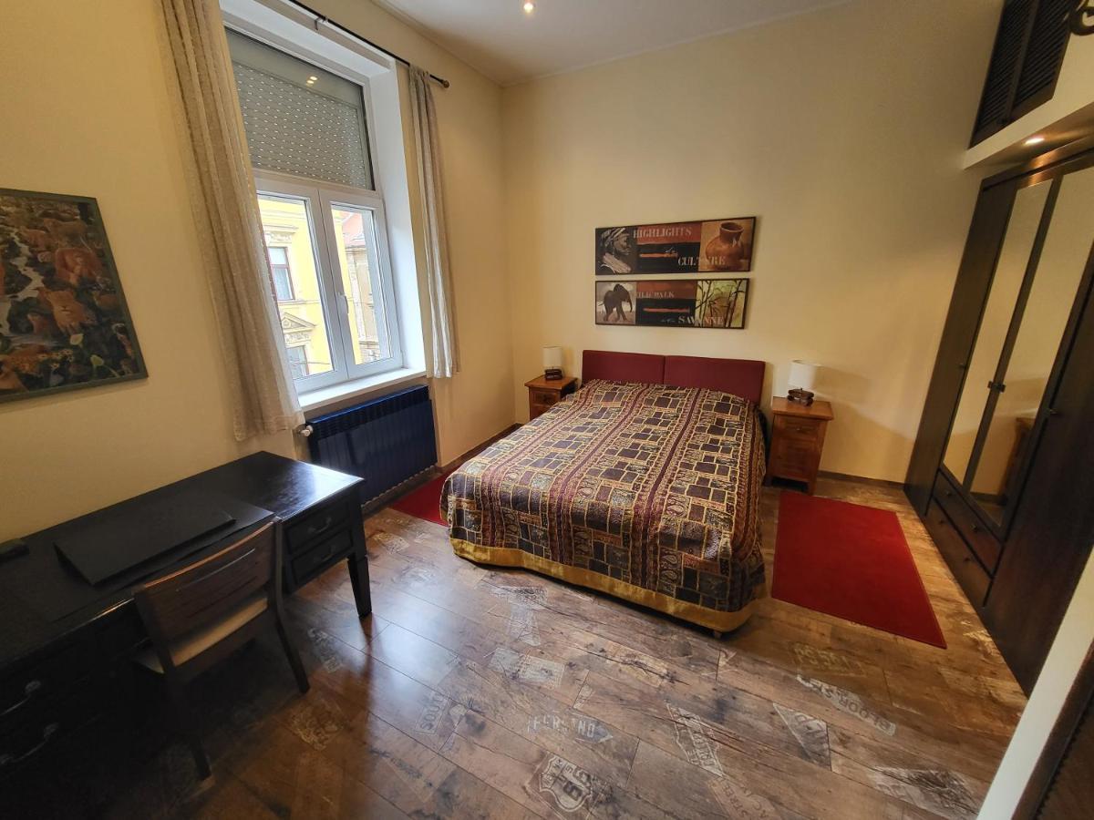 Stylish Apartment In Center Of 萨格勒布 外观 照片